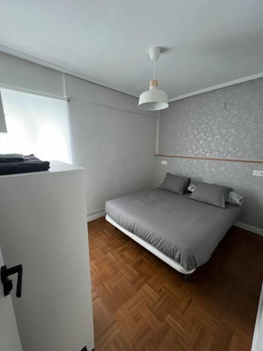 Ferienwohnung Piso Acogedor Cerca Del Centro. Burgo Exterior foto